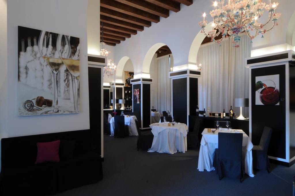 Hotel Cristallo Conegliano Exterior photo